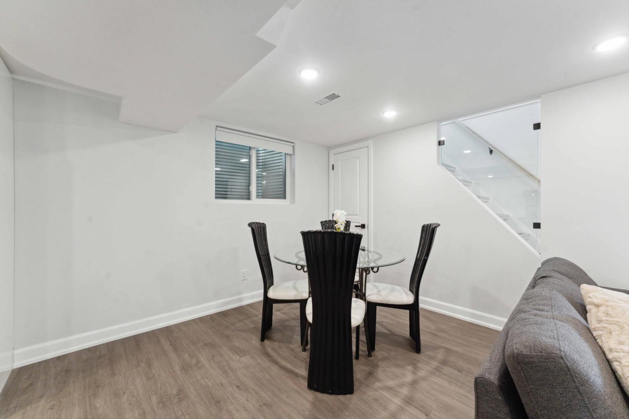 Modern 3Br Suites Ottawa Ngoại thất bức ảnh